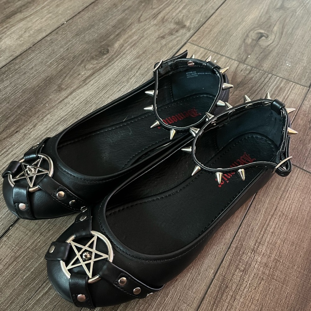 Demonia Black Spiked Flats with Silver Accents - Picture 2 of 4